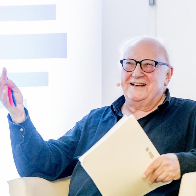  Professor Étienne Balibar bei Deutschland; Berlin; Lange Nacht - Marx aus Frankreich