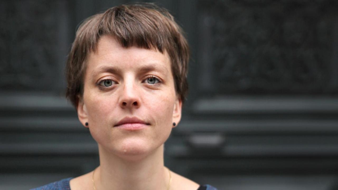 Porträt von Sarah Reimann. Porträt von Sarah Reimann.