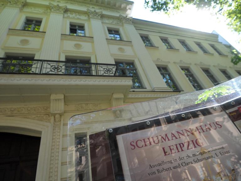 Das ehemalige Wohnhaus des Komponisten Robert Schumann (1810-1856) in Leipzig. Der Musiker lebte 16 Jahre in der Stadt.