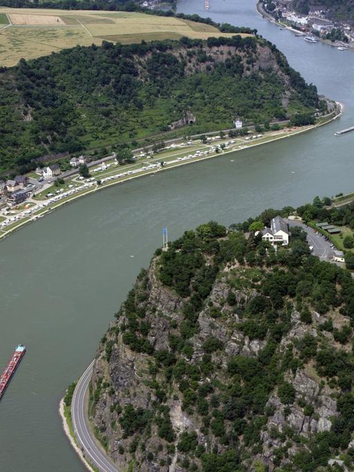 Luftaufnahme der Loreley am Rhein