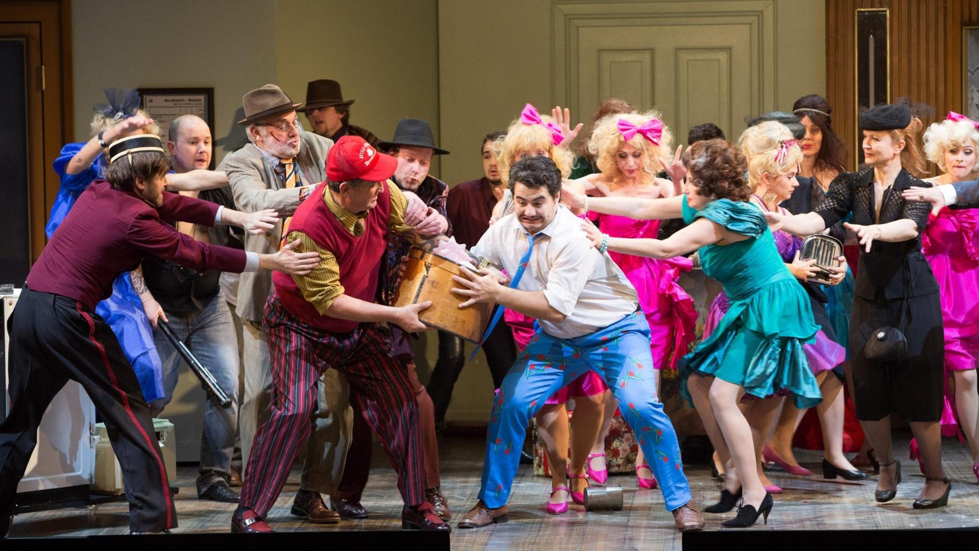 Szene aus der Premiere "Il cappello di paglia di Firenze"( Der Florentiner Hut) von Nino Rota im Musiktheater im Revier in Gelsenkirchen Szene aus der Premiere "Il cappello di paglia di Firenze"( Der Florentiner Hut) von Nino Rota im Musiktheater im Revier in Gelsenkirchen