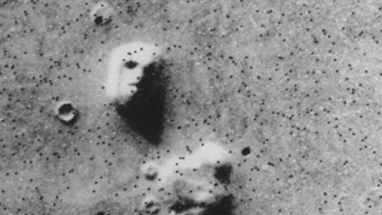 Das berühmte "Marsgesicht", aufgenommen von der Raumsonde Viking 1 Das berühmte "Marsgesicht", aufgenommen von der Raumsonde Viking 1