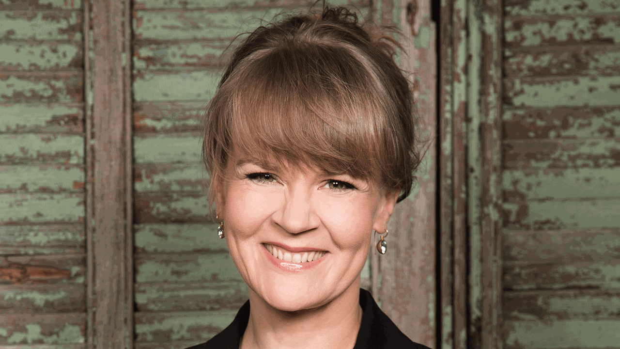 Die Dirigentin Susanna Mälkki Die Dirigentin Susanna Mälkki