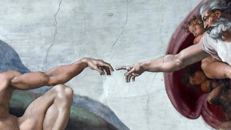 Gewiss strecken sich Gottes und des Menschen Hand einander entgegen, gewiss weisen ihre Fingerspitzen aufeinander zu - doch da ist eine Lücke, ein Abstand zwischen ihnen. Er mag winzig erscheinen, und dennoch ist er da. Gewiss strecken sich Gottes und des Menschen Hand einander entgegen, gewiss weisen ihre Fingerspitzen aufeinander zu - doch da ist eine Lücke, ein Abstand zwischen ihnen. Er mag winzig erscheinen, und dennoch ist er da.