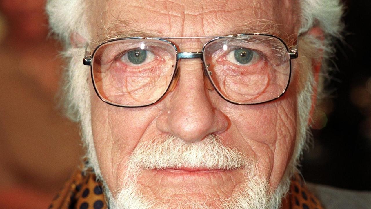 Porträt des Fotografen Henry Ries Porträt des Fotografen Henry Ries