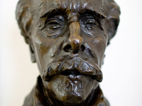 Büste von Karl May im Karl May Museum in Radebeul Büste von Karl May im Karl May Museum in Radebeul