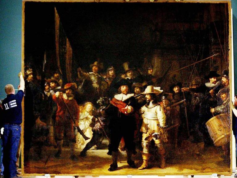 Rembrandts Gemälde "Die Nachtwache" im Rijksmuseum von Amsterdam