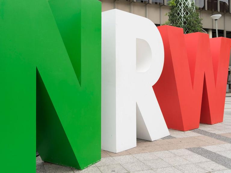 Riesenbuchstaben NRW
