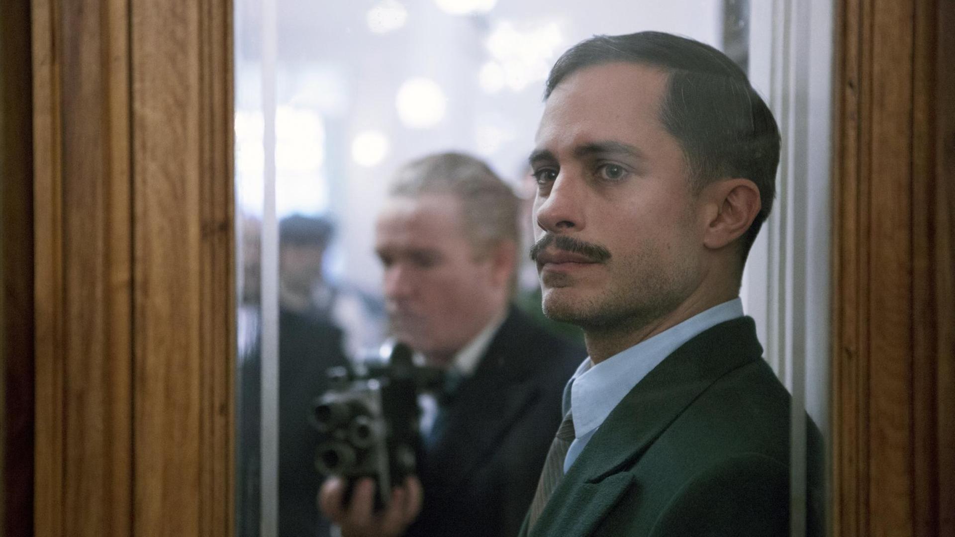 Nach ¡NO! ein neuer Film von Pablo Larraín, in dem Gael García Bernal die Hauptrolle spielt: Neruda Nach ¡NO! ein neuer Film von Pablo Larraín, in dem Gael García Bernal die Hauptrolle spielt: Neruda