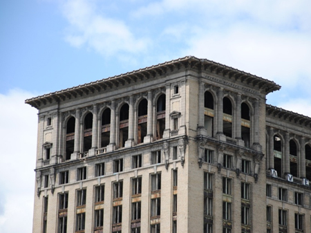 Michigan Central Station - Bahnhof ohne Bahnen Michigan Central Station - Bahnhof ohne Bahnen