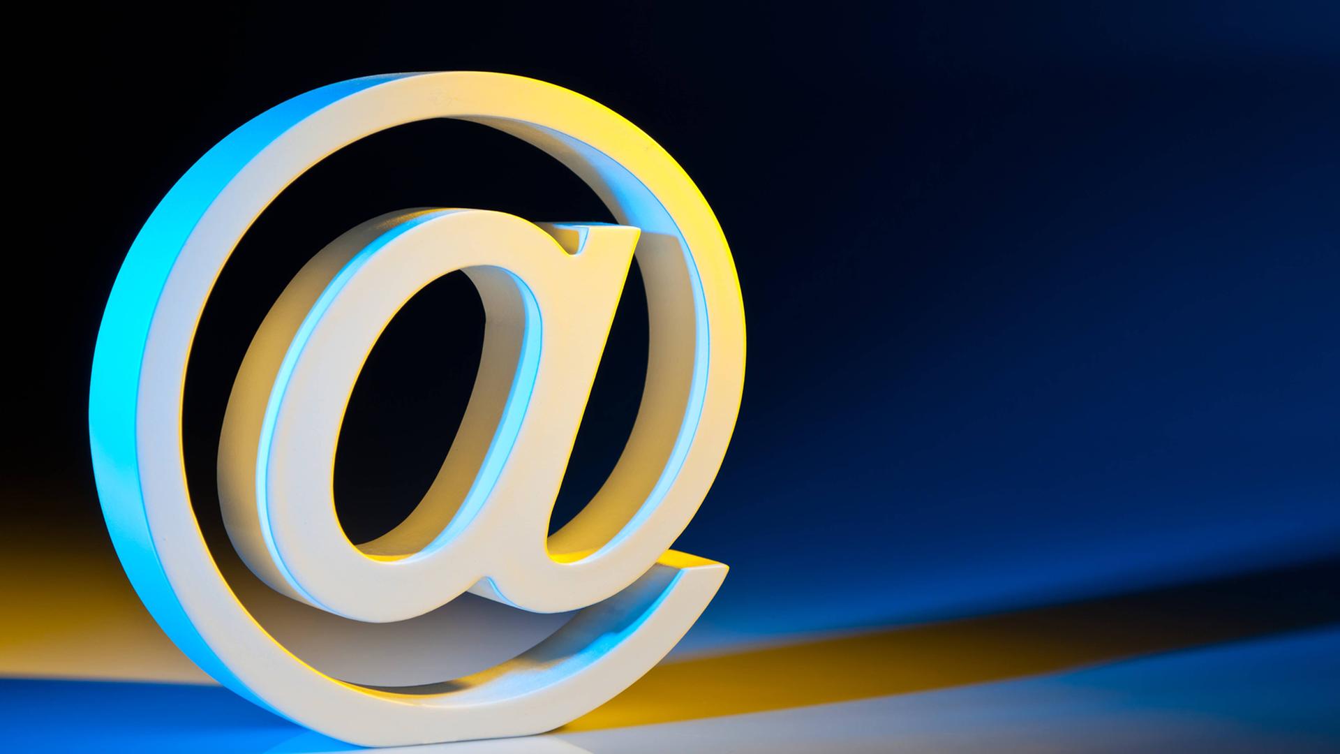 Das E-Mail Zeichen Das E-Mail Zeichen