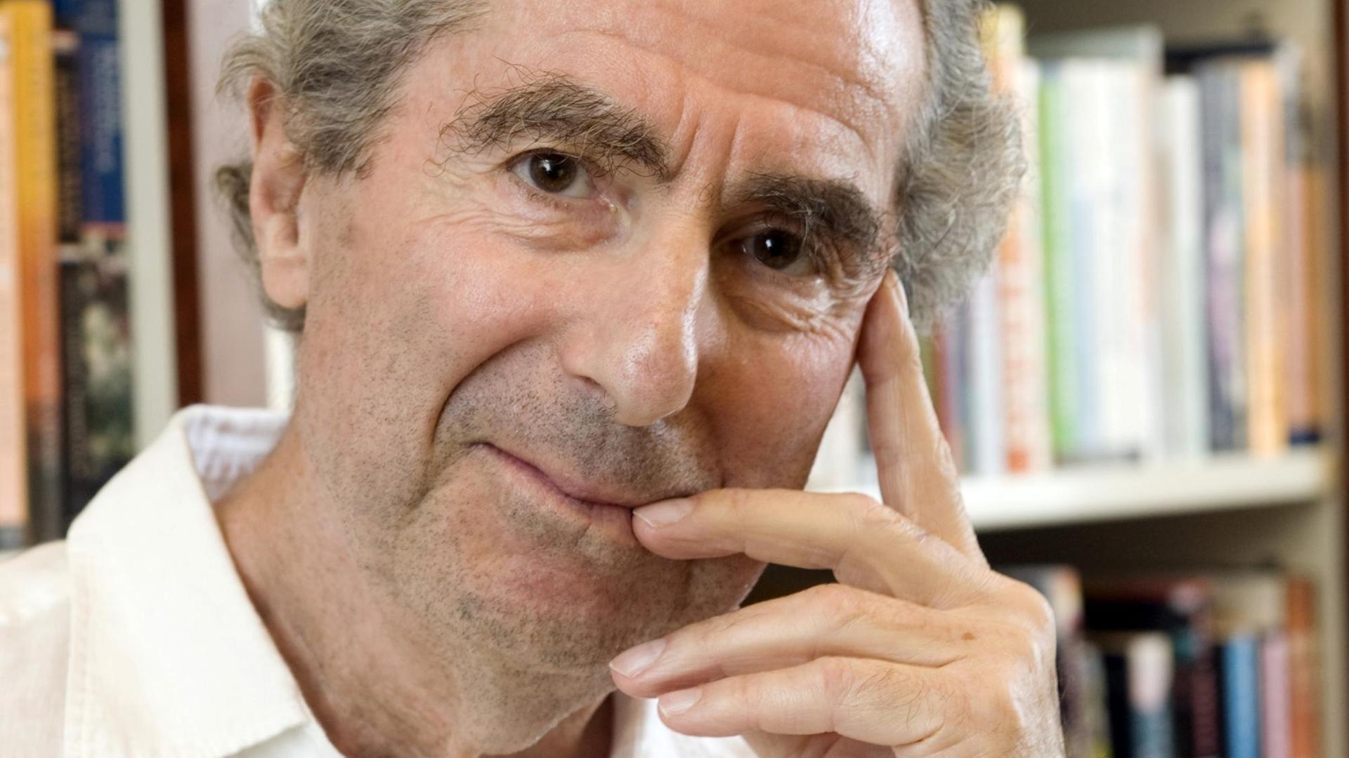 08.09.2008, USA, New York: Philip Roth im Büro seines Verlegers, Mifflin. 08.09.2008, USA, New York: Philip Roth im Büro seines Verlegers, Mifflin.
