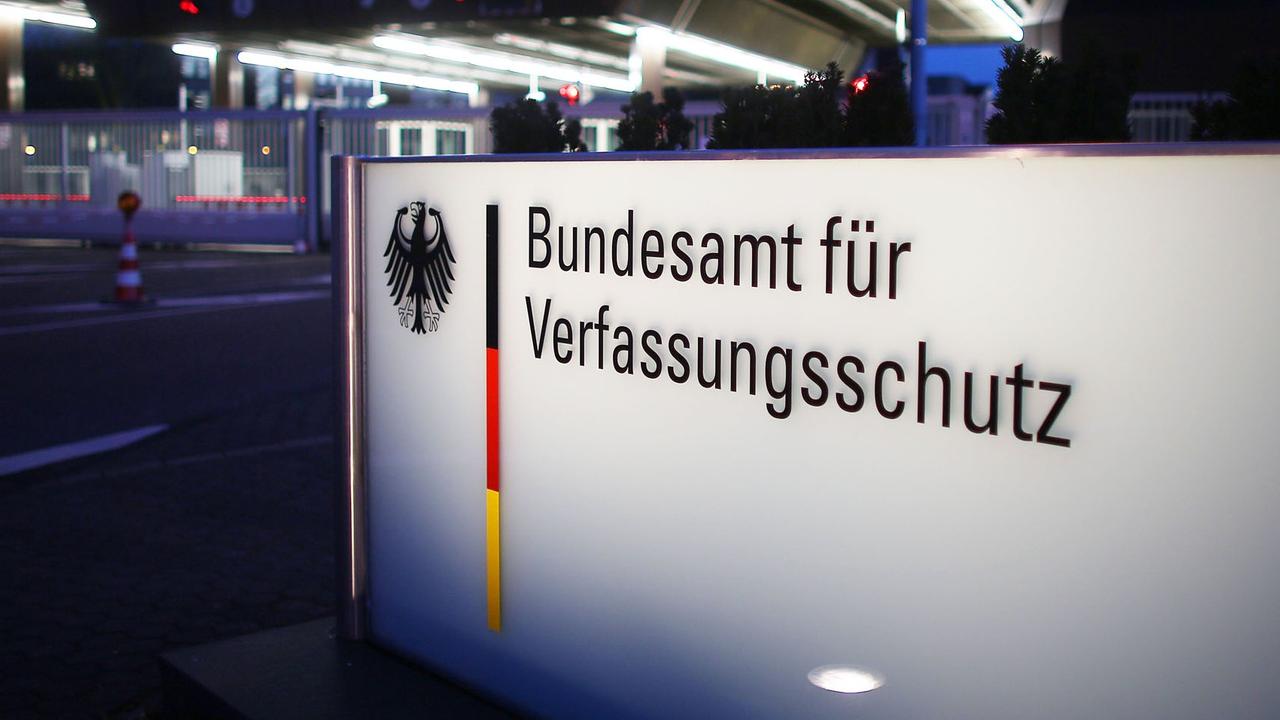 Das Bundesamt für den Verfassungsschutz, fotografiert am 04.02.2014 in Köln Das Bundesamt für den Verfassungsschutz, fotografiert am 04.02.2014 in Köln