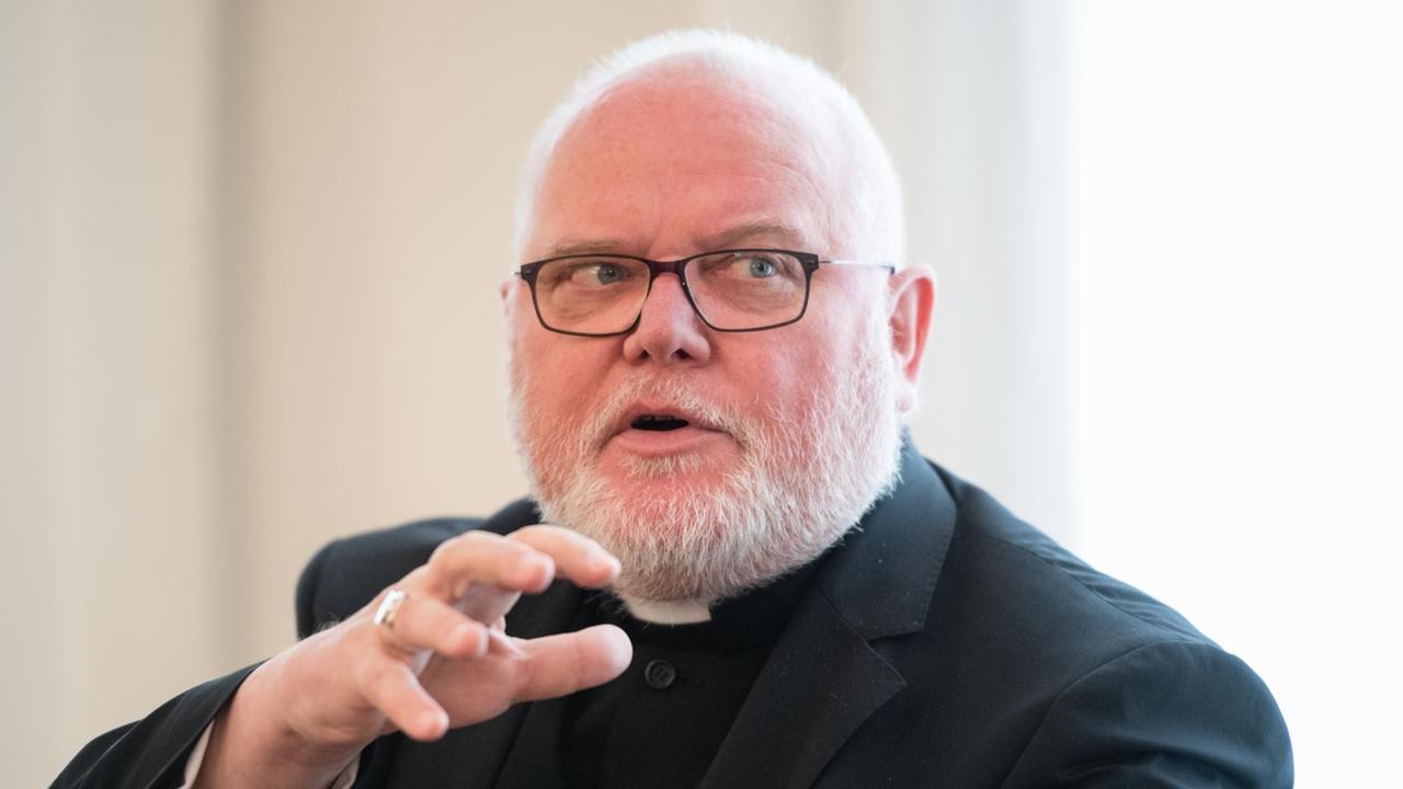 Reinhard Kardinal Marx, Erzbischof von München und Freising, spricht am 20.03.2017 auf einer Pressekonferenz im Erzbischöflichen Palais in München (Bayern).