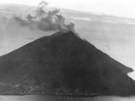 Stromboli im Jahr 1955 Stromboli im Jahr 1955