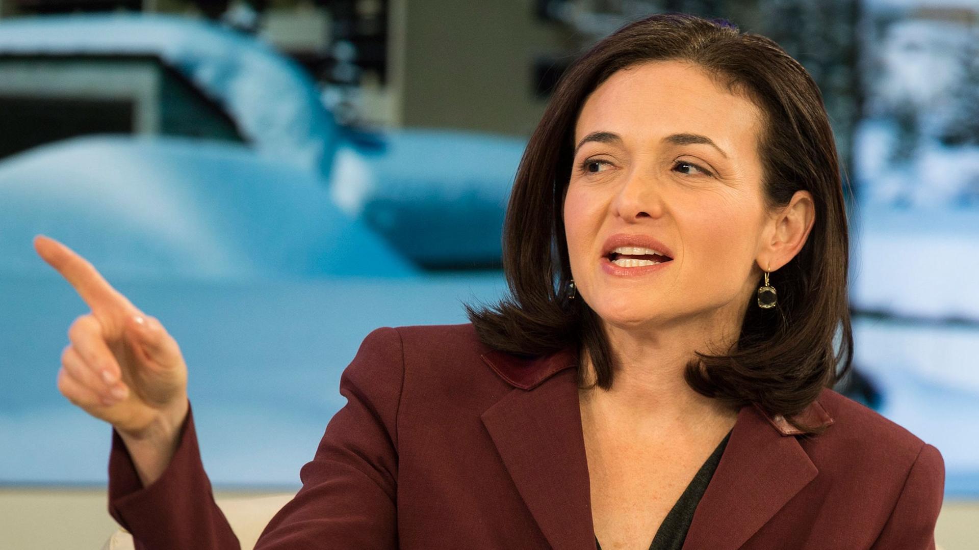 Sheryl Sandberg, Geschäftsführerin des US-amerikanischen Internetkonzerns Facebook Sheryl Sandberg, Geschäftsführerin des US-amerikanischen Internetkonzerns Facebook