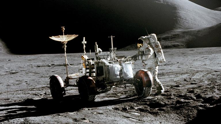 James Irwin, nicht der kleine Häwelmann: Astronaut mit Mondrover (NASA) James Irwin, nicht der kleine Häwelmann: Astronaut mit Mondrover (NASA)