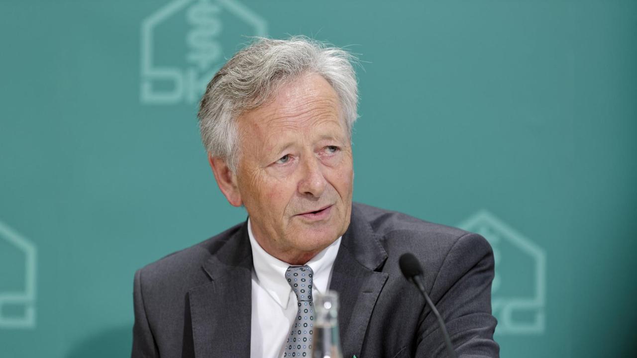 Georg Baum, Hauptgeschäftsführer Deutsche Krankenhaus Gesellschaft e.V. (DKG). Georg Baum, Hauptgeschäftsführer Deutsche Krankenhaus Gesellschaft e.V. (DKG).