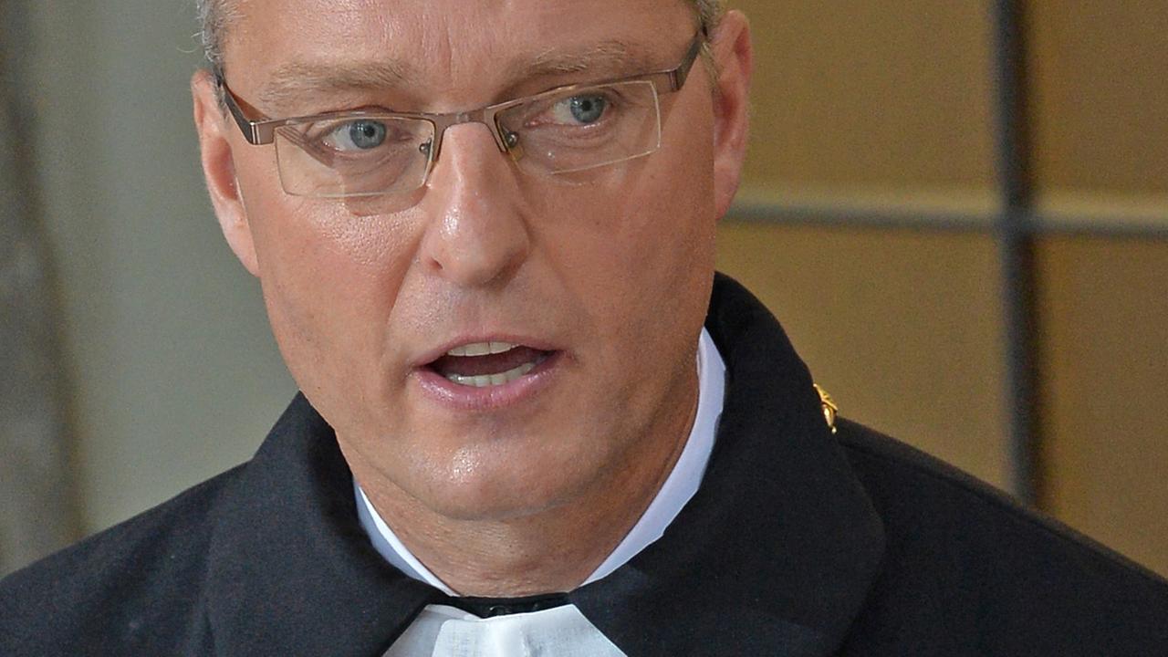 Sachsens neuer Landesbischof Carsten Rentzing Sachsens neuer Landesbischof Carsten Rentzing
