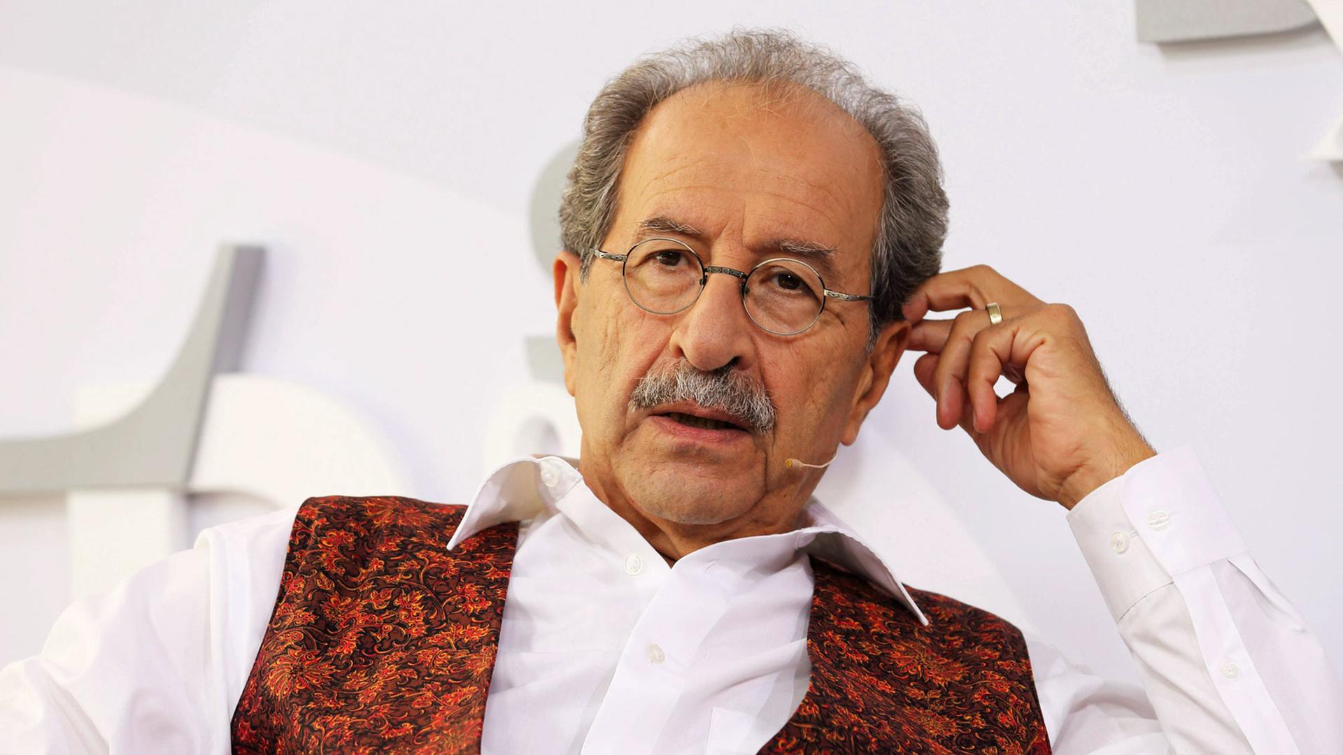Der Schriftsteller Rafik Schami auf der Frankfurter Buchmesse im Oktober 2017 Der Schriftsteller Rafik Schami auf der Frankfurter Buchmesse im Oktober 2017