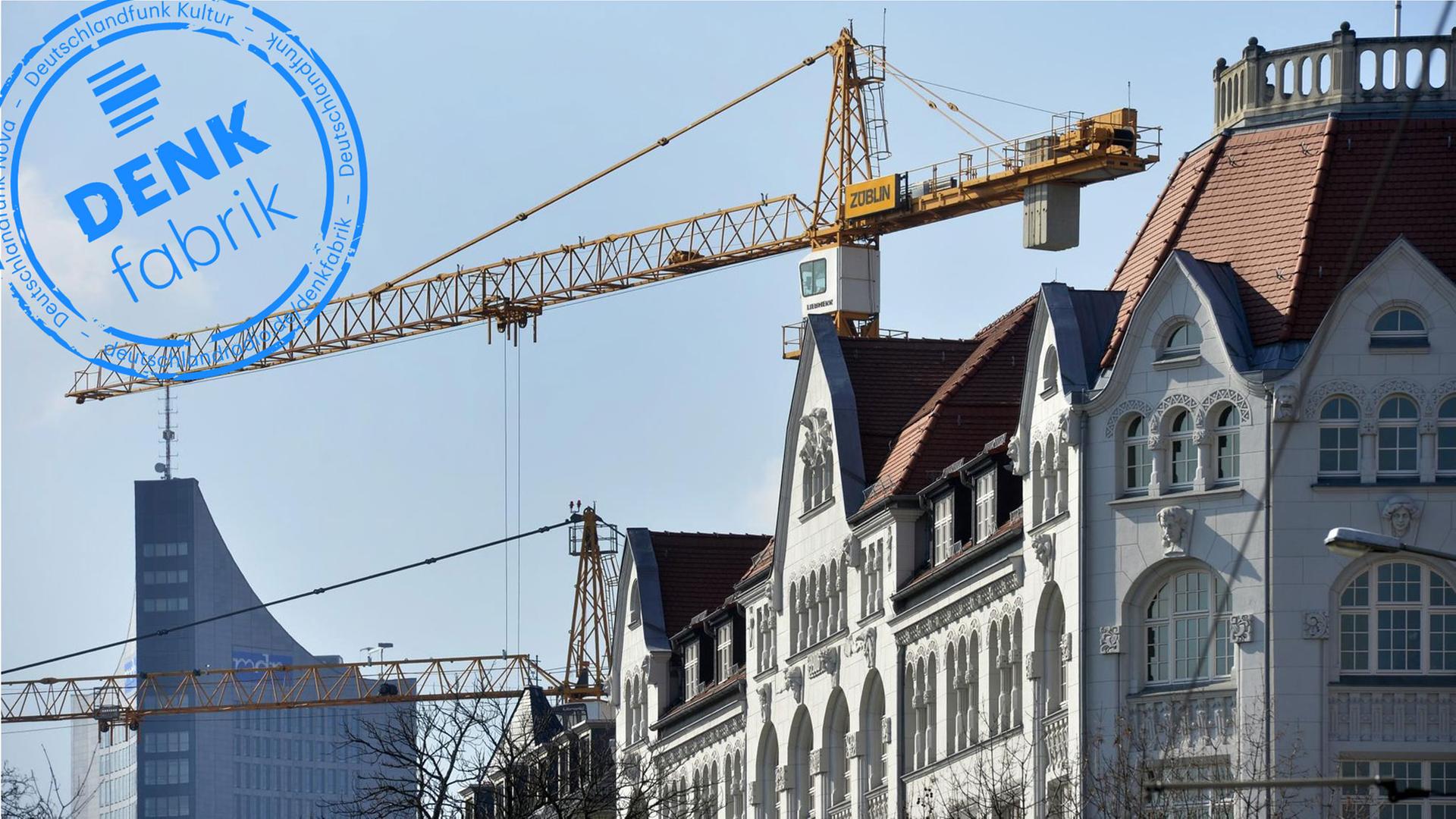 In Leipzig drehen sich die Baukräne. Rechts im Bild die Handwerkskammer zu Leipzig, links das Cityhochhaus. In Leipzig drehen sich die Baukräne. Rechts im Bild die Handwerkskammer zu Leipzig, links das Cityhochhaus.