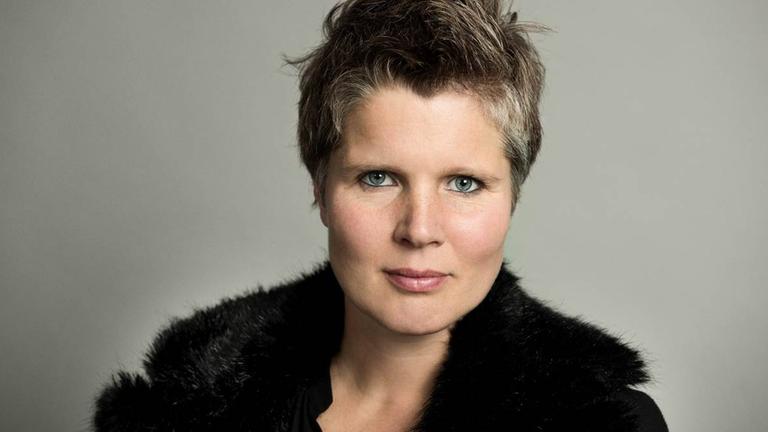 Die Philosophin Svenja Flaßpöhler Die Philosophin Svenja Flaßpöhler