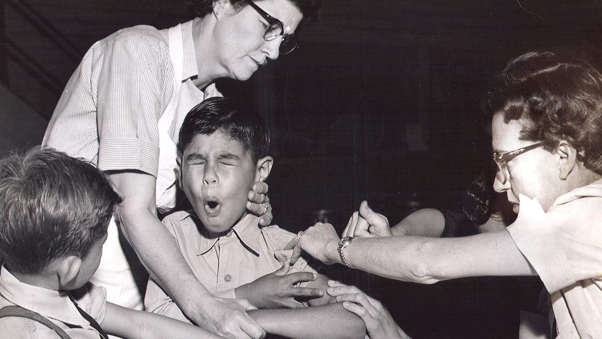 Polio-Impfung 1958 in den USA. Polio-Impfung 1958 in den USA.
