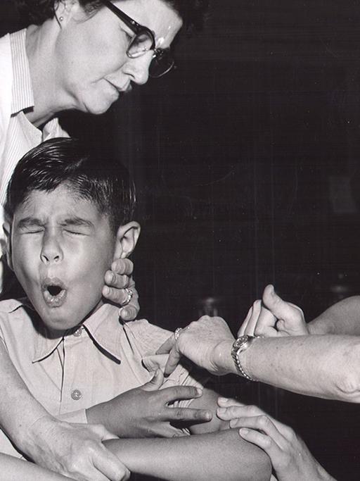 Polio-Impfung 1958 in den USA.