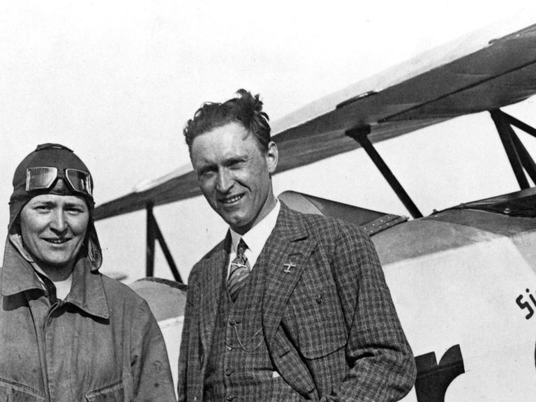 Pionierin Marga von Etzdorf und Flugzeugbauer Gerhard Fieseler, um 1930.