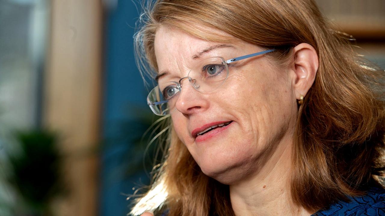 Porträt von Dagmar Schäfer. Porträt von Dagmar Schäfer.