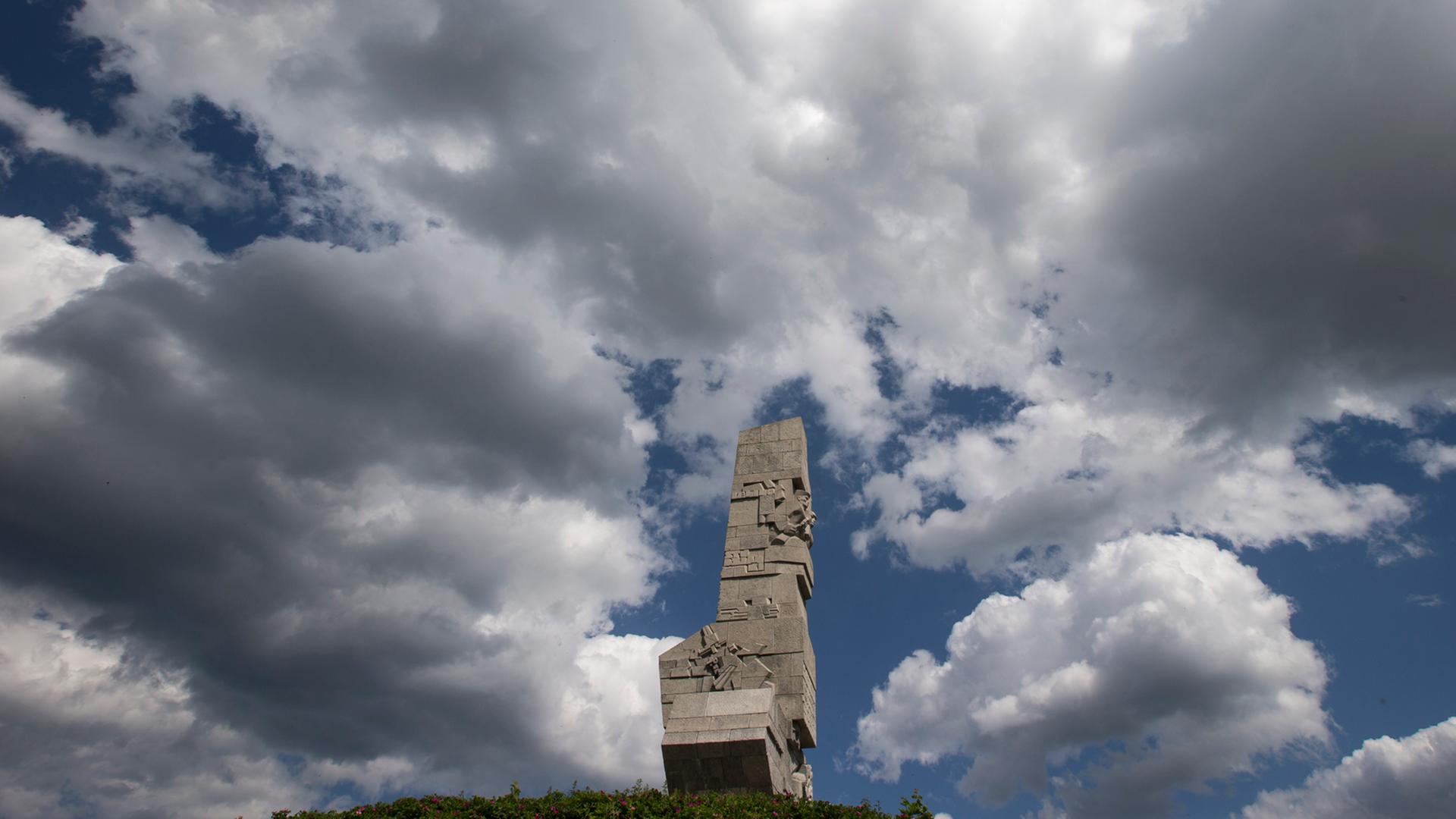 Das Denkmal "Westerplatte" zu Ehren der polnischen Verteidiger in der gleichnamigen Gedenkstätte in Danzig in Polen, aufgenommen am 17.06.2012.