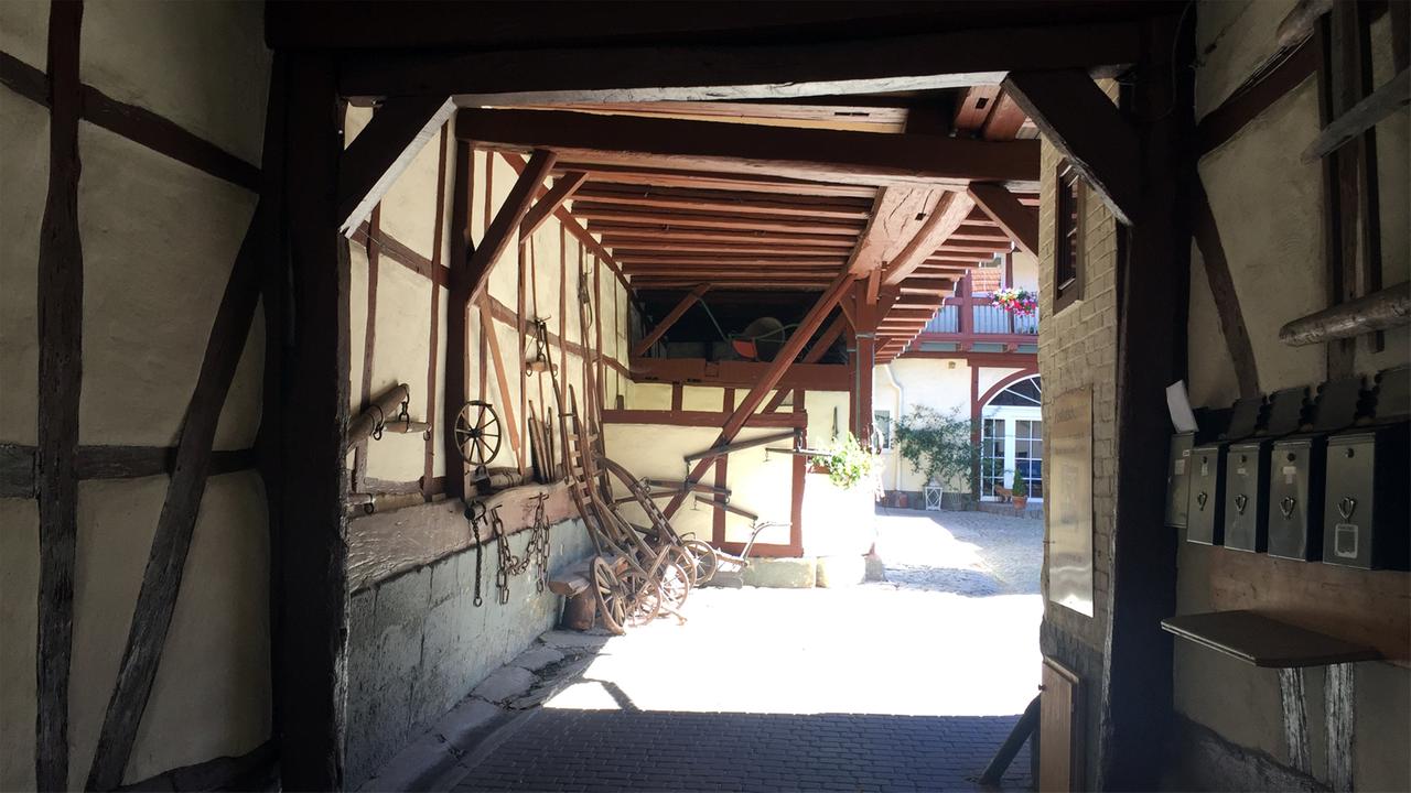 Altes Fachwerkhaus in Wanfried in Nord-Hessen Altes Fachwerkhaus in Wanfried in Nord-Hessen