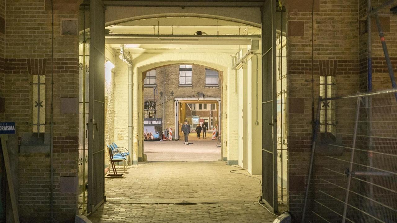 Dieses Gefängnis in Leeuwarden wurde zum Kulturzentrum umgewidmet Dieses Gefängnis in Leeuwarden wurde zum Kulturzentrum umgewidmet