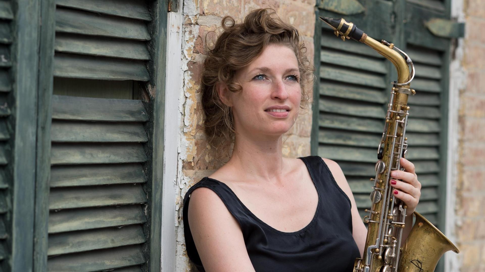 Die Saxofonistin Nicole Johänntgen