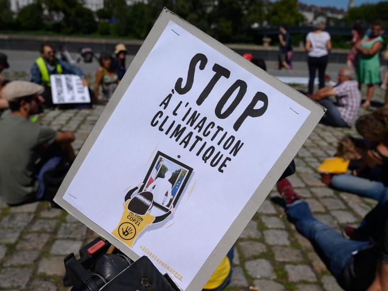Aktivisten haben die französische Regierung wegen ihrer Untätigkeit in Sachen Klimaschutz verklagt.
