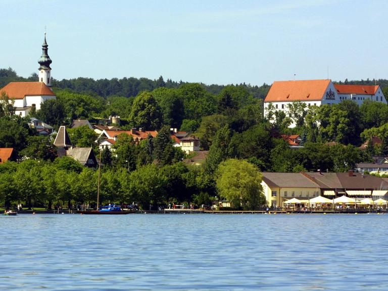 Panoramablick Ufer des Starnberger Sees 