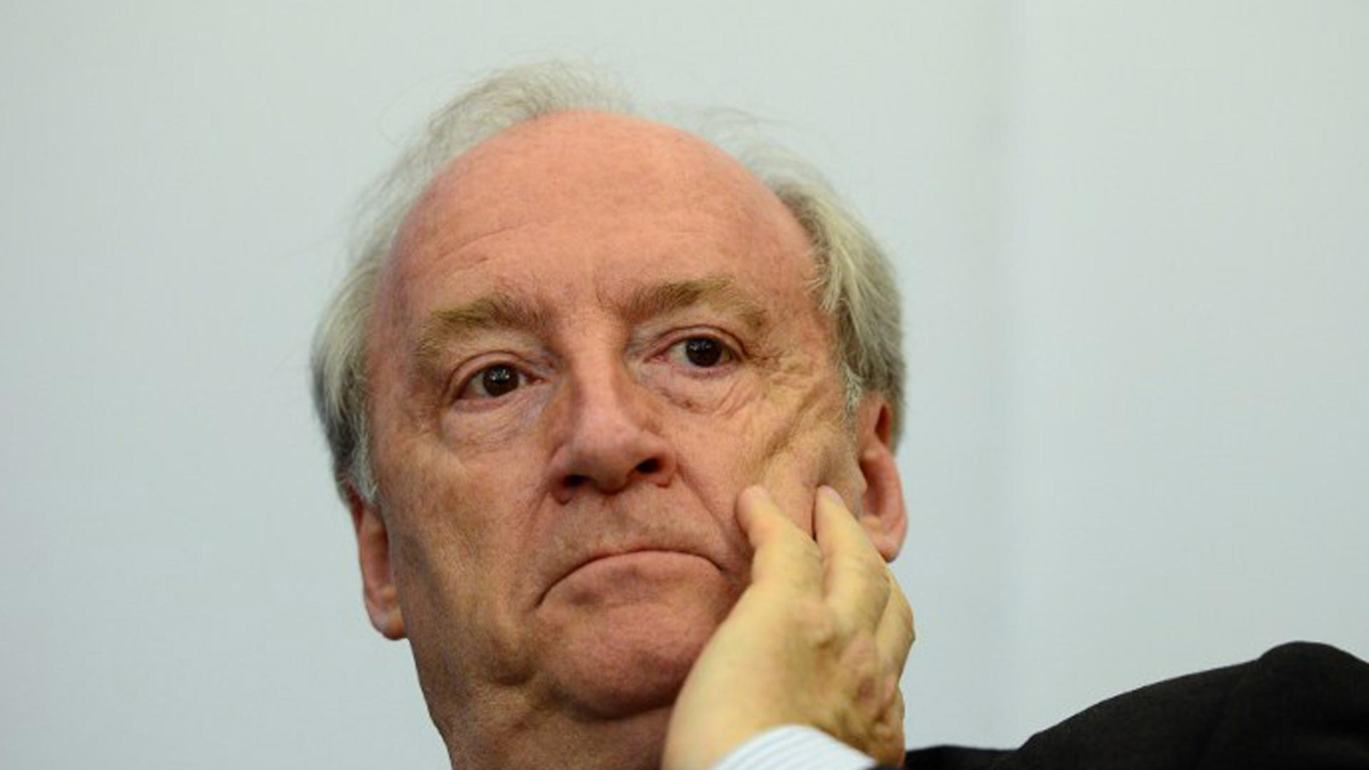 Hubert Védrine Hubert Védrine