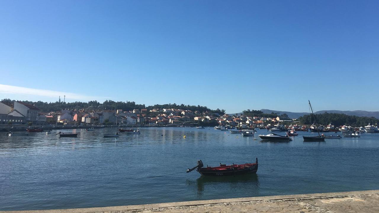 Eine typische Küstenlandschaft in Galicien