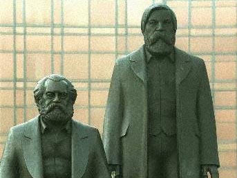 Marx-Engels-Denkmal in Berlin (1995)