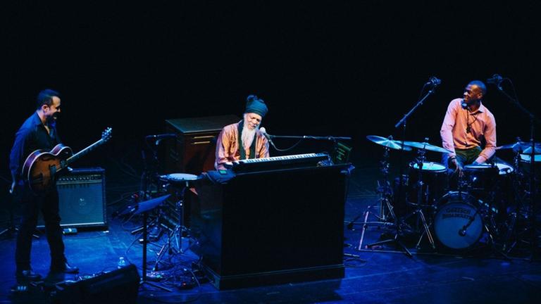 Dr. Lonnie Smith Trio Dr. Lonnie Smith Trio