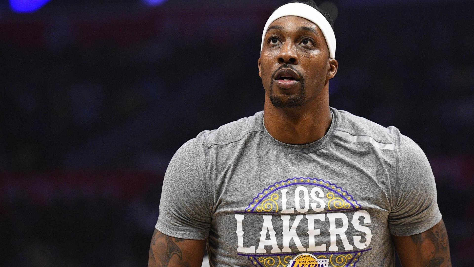 Los Angeles Lakers Center Dwight Howard Los Angeles Lakers Center Dwight Howard