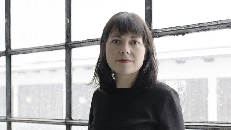 Die Schriftstellerin Dana von Suffrin Die Schriftstellerin Dana von Suffrin