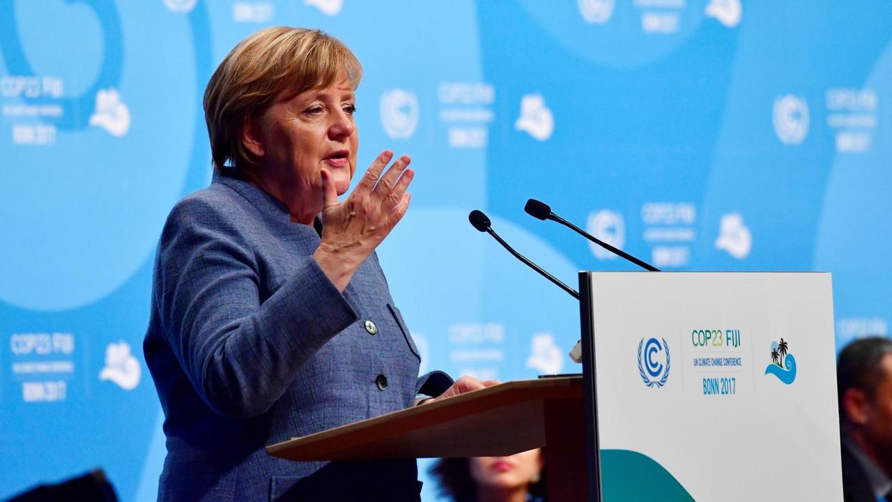Bundeskanzlerin Merkel auf der Weltklimakonferenz in Bonn 15. 11.17. Bundeskanzlerin Merkel auf der Weltklimakonferenz in Bonn 15. 11.17.