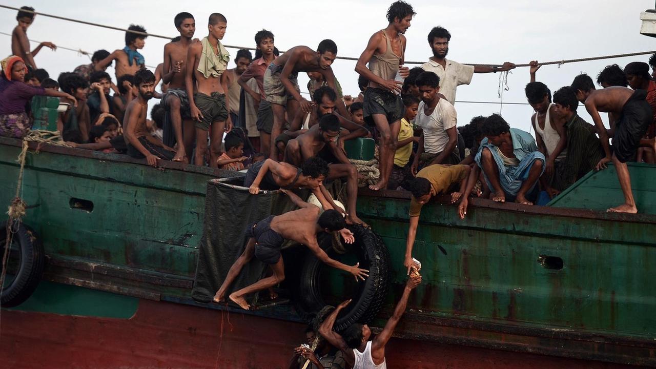 Rohingya-Flüchtlinge nahe der südthailändischen Insel Koh Lipe Rohingya-Flüchtlinge nahe der südthailändischen Insel Koh Lipe