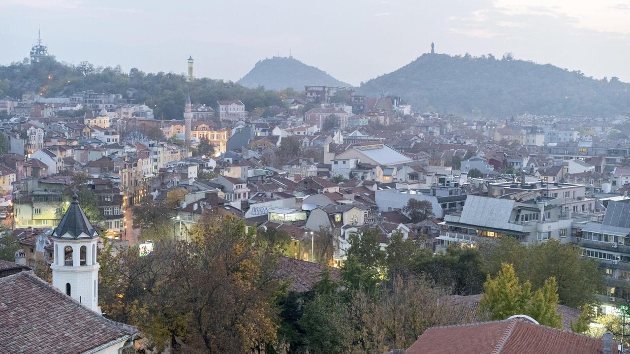 Blick vom Nebet Tepe Hügel über Plovdiv. Blick vom Nebet Tepe Hügel über Plovdiv.