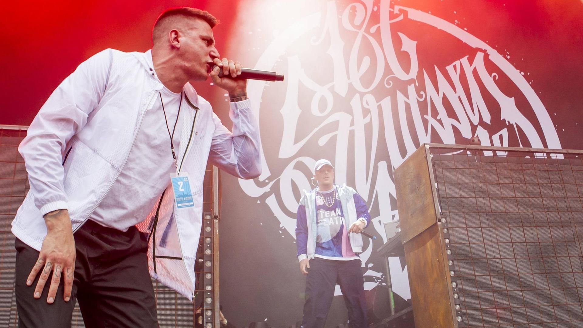 Die Band 187 Strassenbande beim Rock-am-Ring-Festival. Die Band 187 Strassenbande beim Rock-am-Ring-Festival.