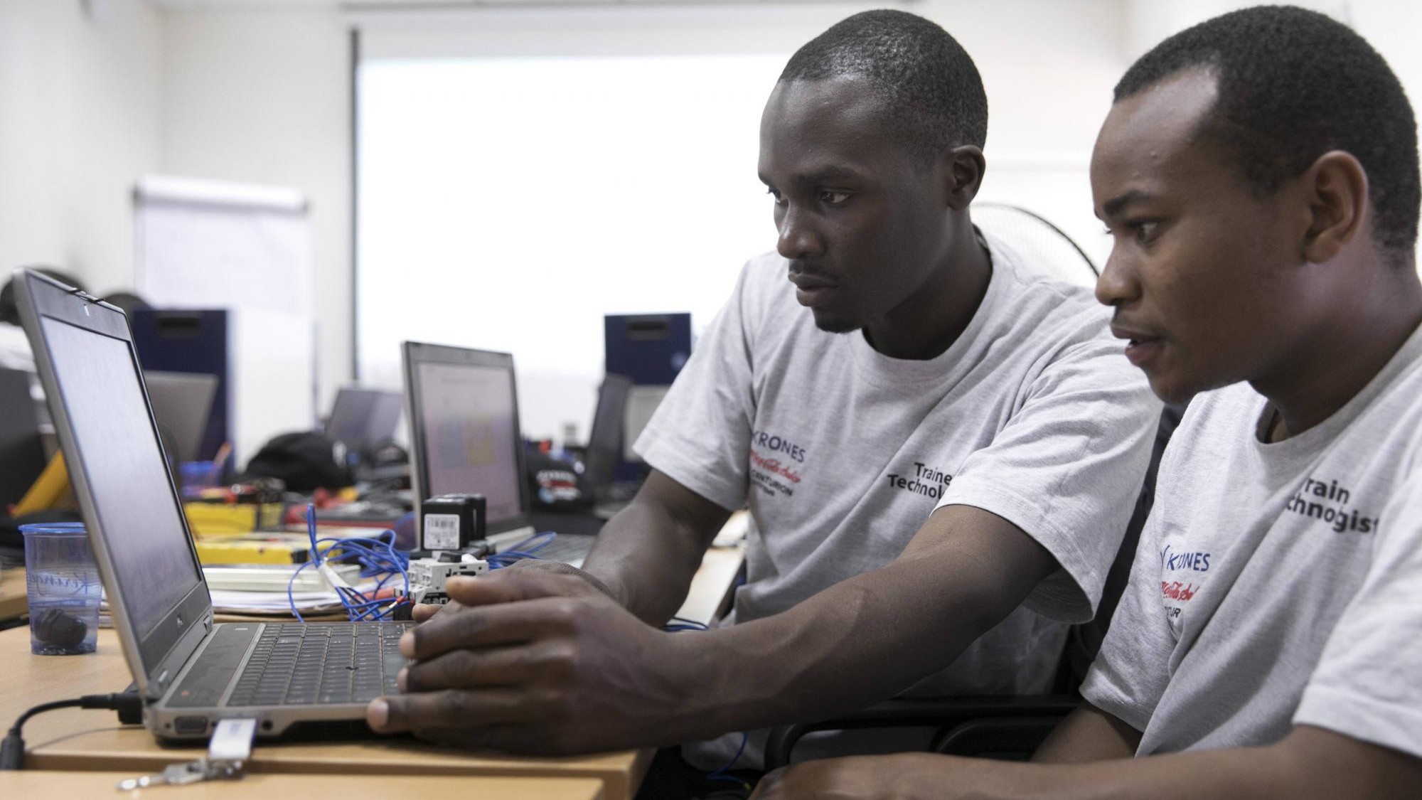 Trotz Wirtschaftswachstum Kenias Jugend und der harte Kampf um Jobs