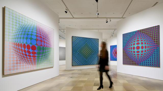 Ausstellungsansichten "Victor Vasarely. Im Labyrinth der Moderne" im Städel Museum Frankfurt