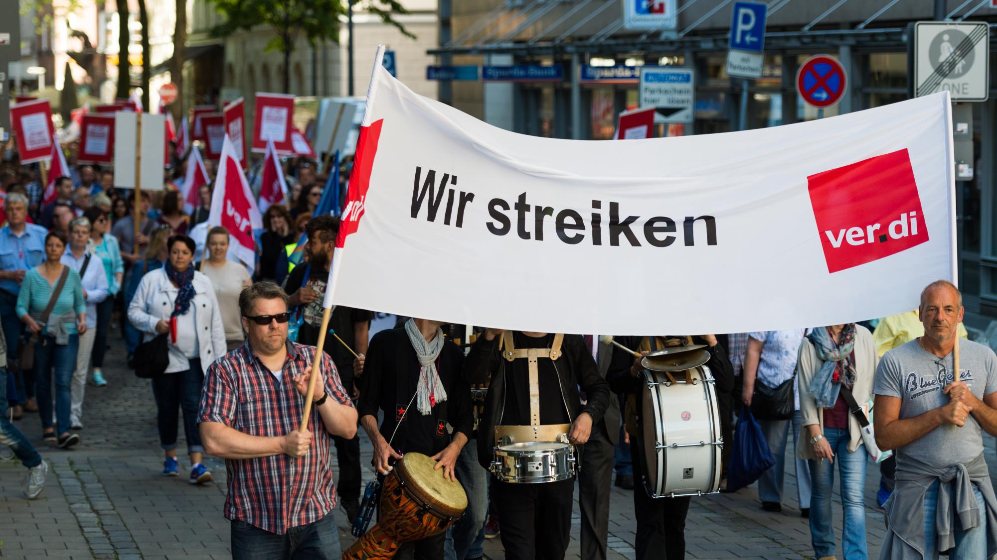 Typisch Deutsch? Streik - "In Deutschland Wird Sehr Viel Und Sehr Gern ...