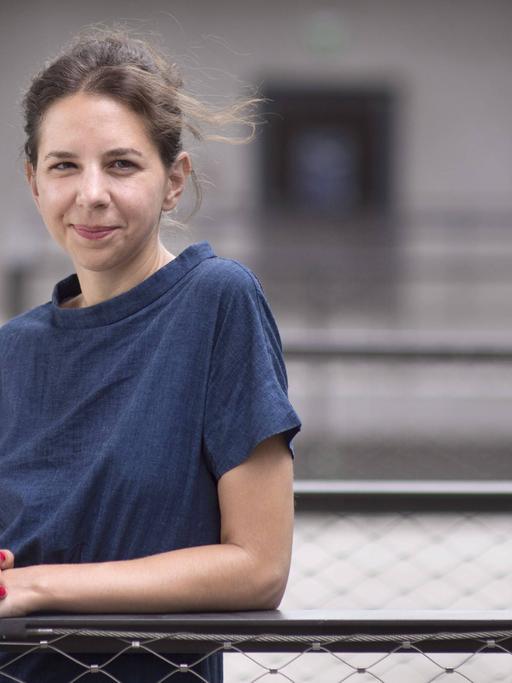 Lina Muzur, Kolumnistin und stellvertretende Verlagsleiterin von Hanser Berlin
